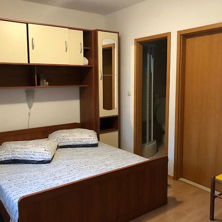 Apartment Orebic 10082B Extérieur photo